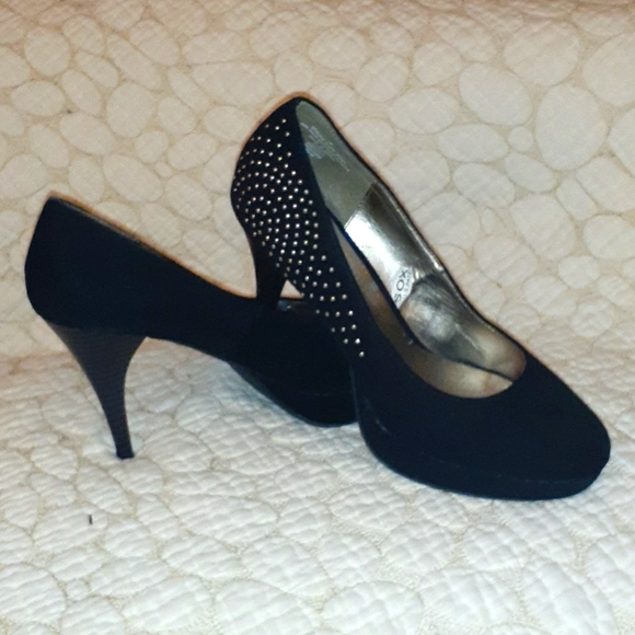 Mossimo black and silver heels. Size 8 - Picture 1 of 9